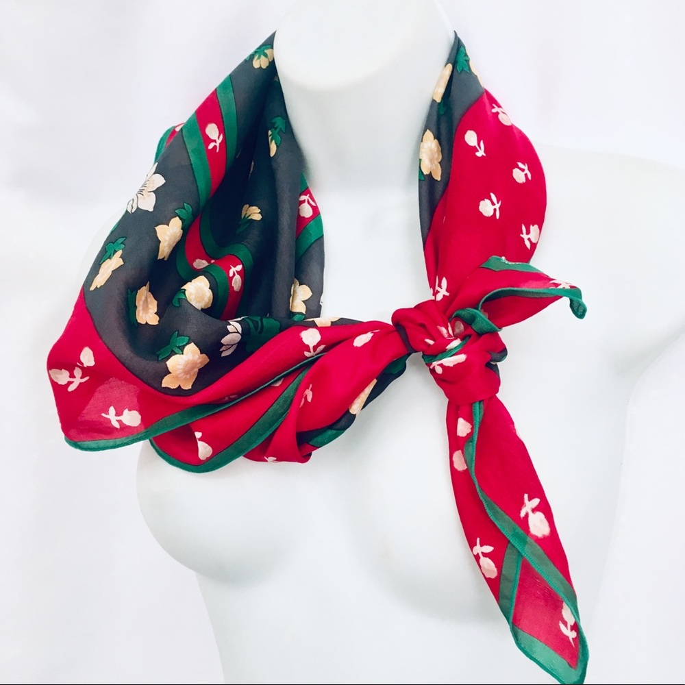Red & Green Floral Printed Scarf - Picture 2 of 7